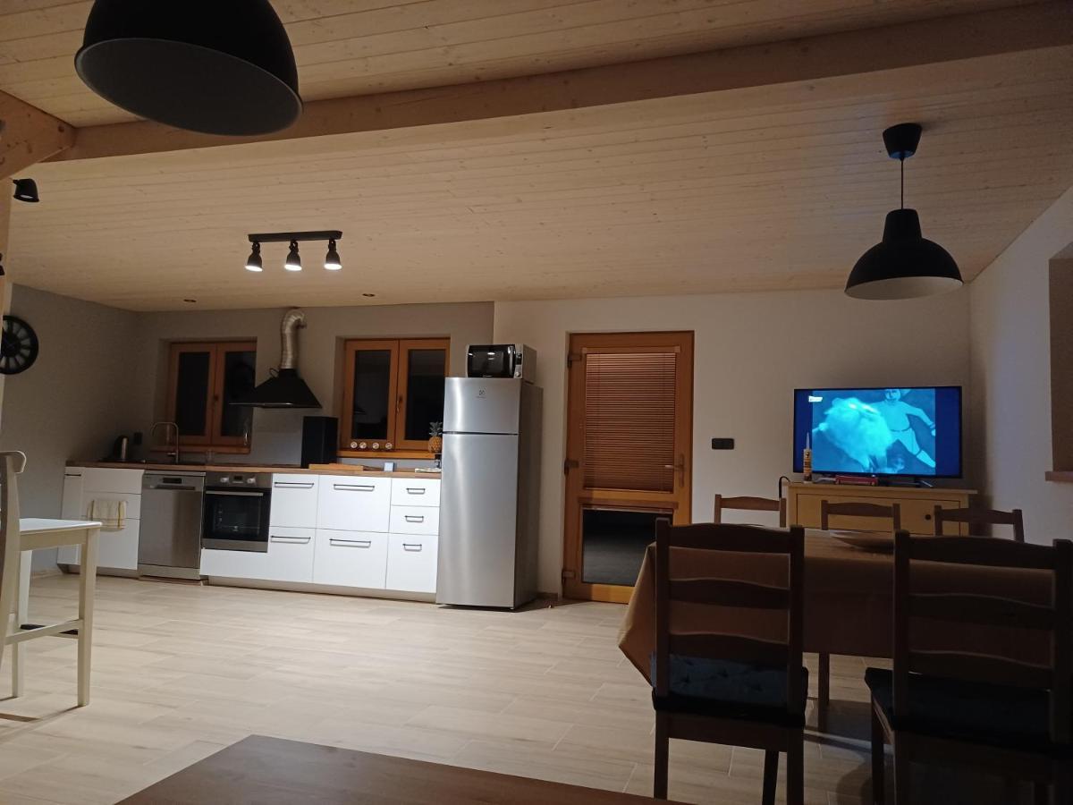 Na Blate Holiday home Hojesin